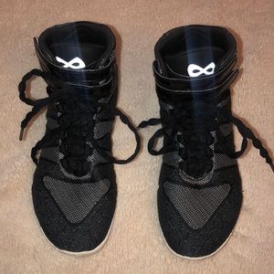 Nfinity Titan Onyx Tumbling Shoes
